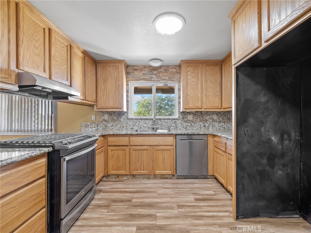 17911 Juniper Street