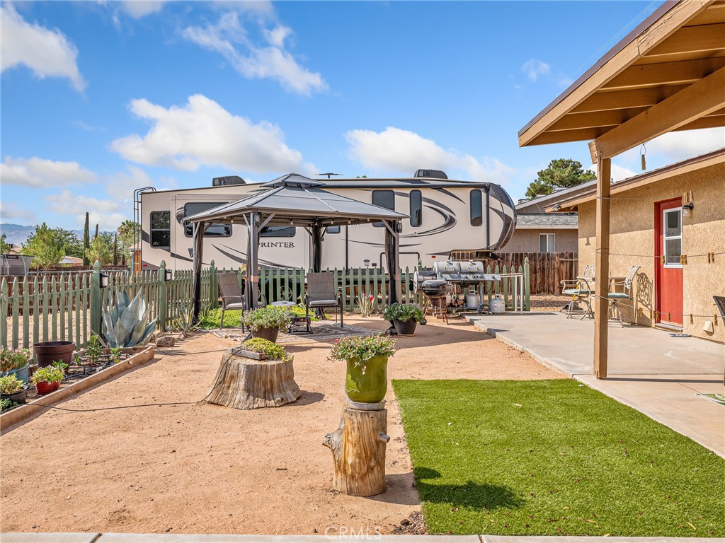 13397 Applewood Road