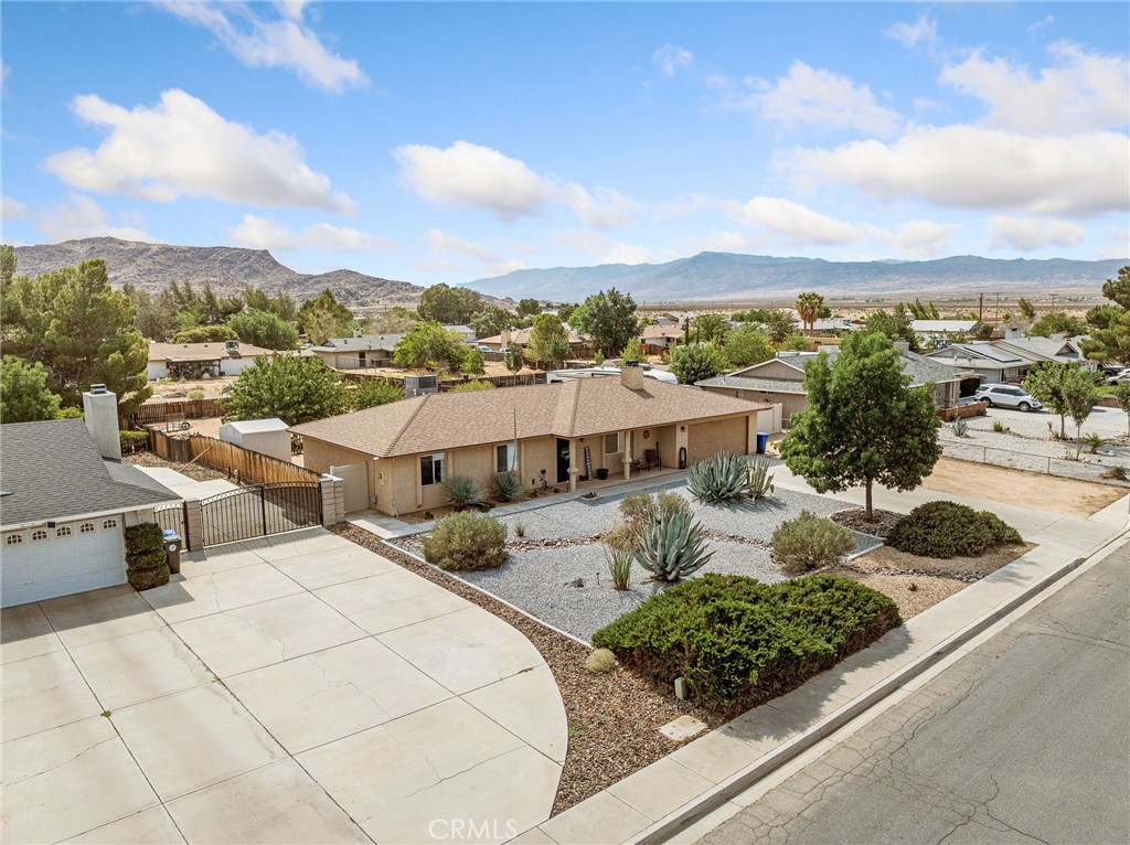 13397 Applewood Road