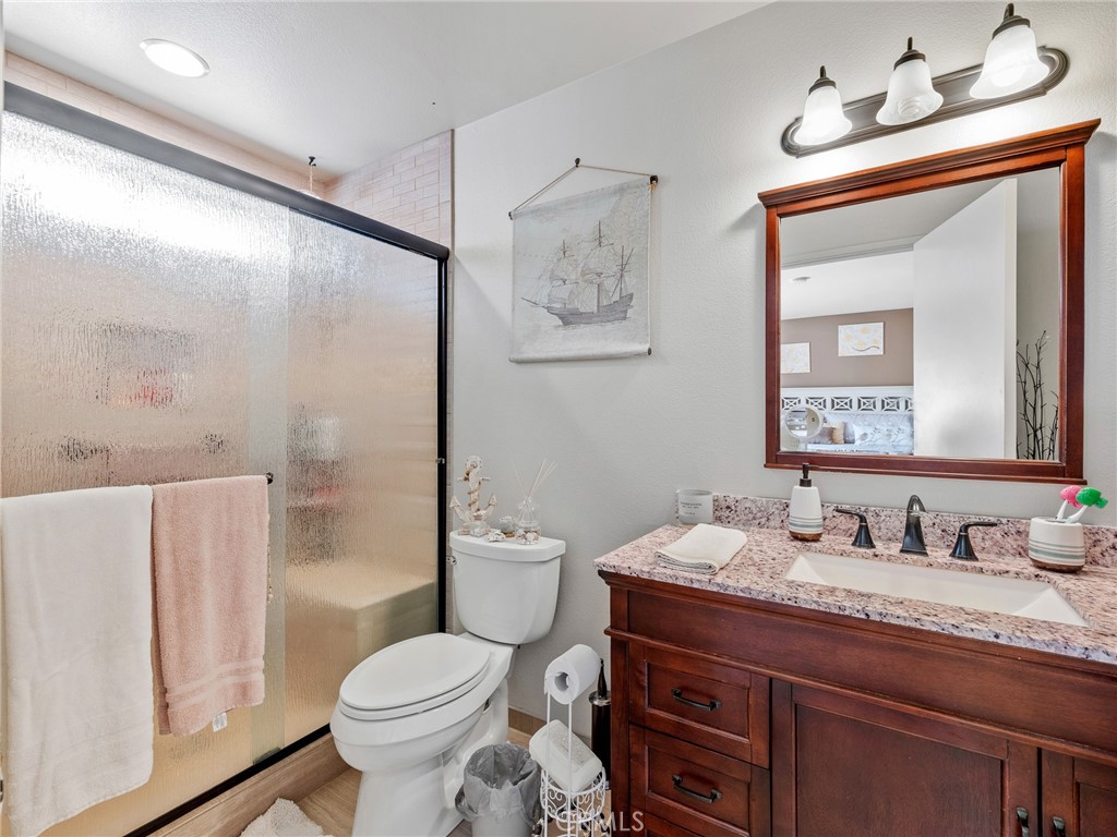 13397 Applewood Road