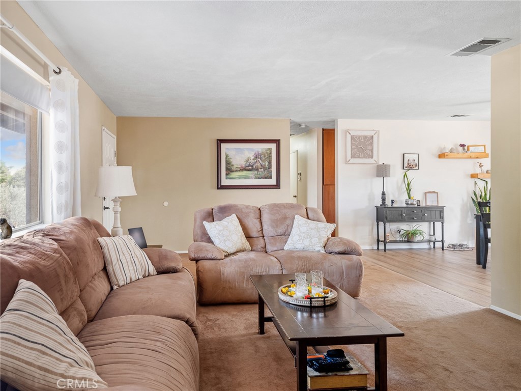 13397 Applewood Road
