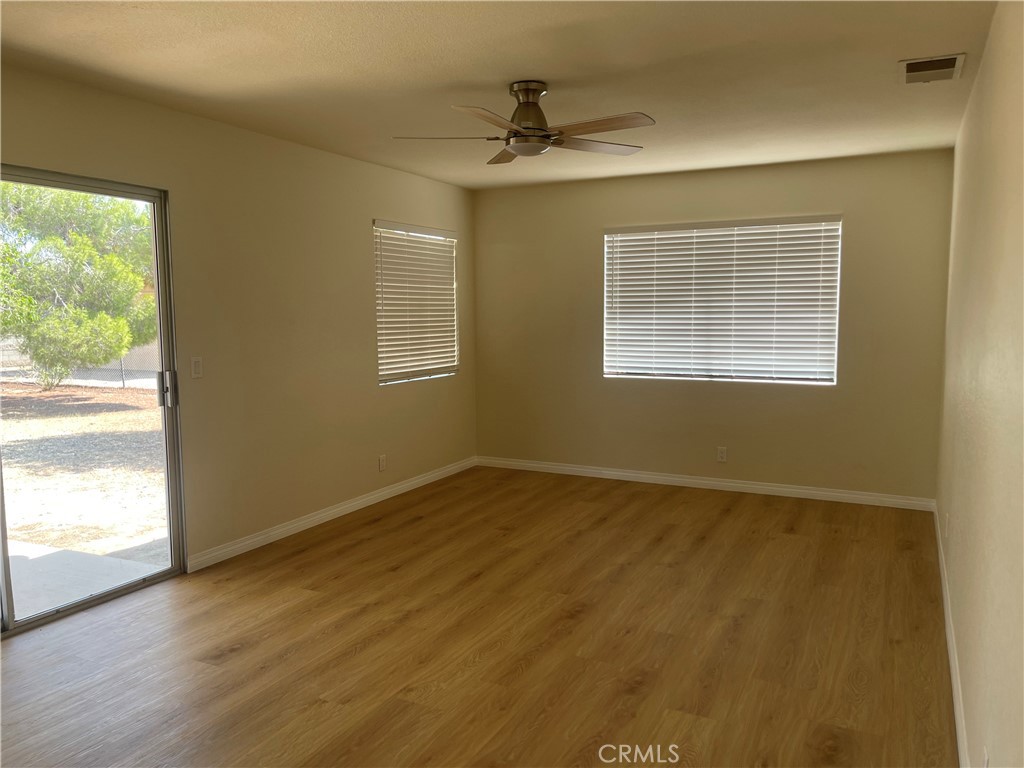 18124 Westlawn Street