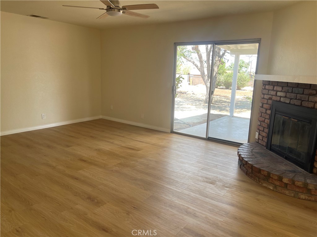 18124 Westlawn Street