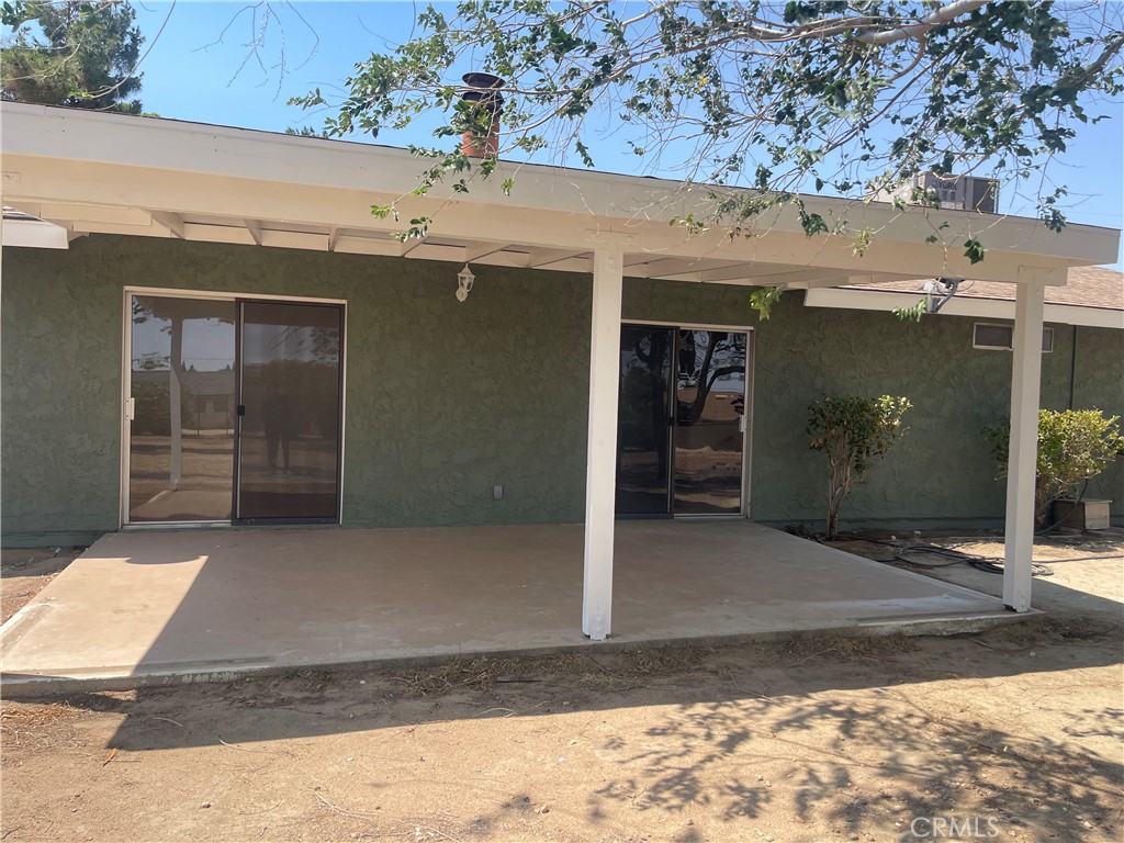 18124 Westlawn Street