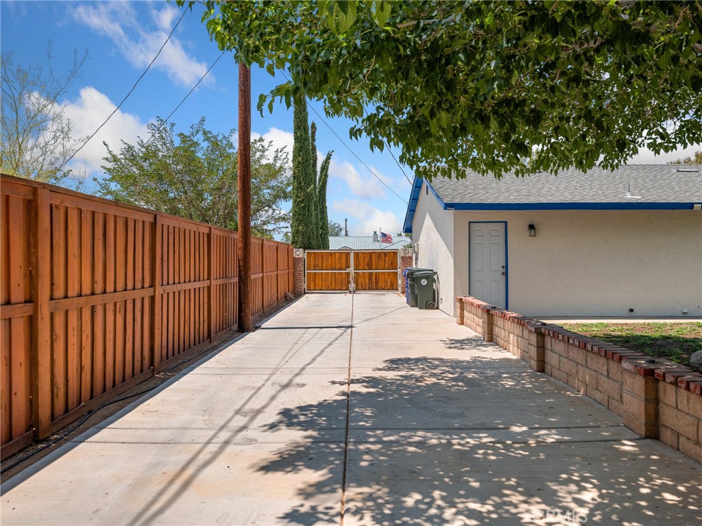 10833 Kiavan Road