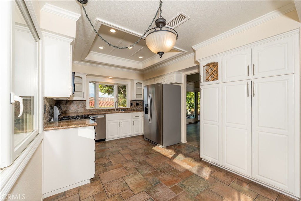 1954 Mairemont Drive