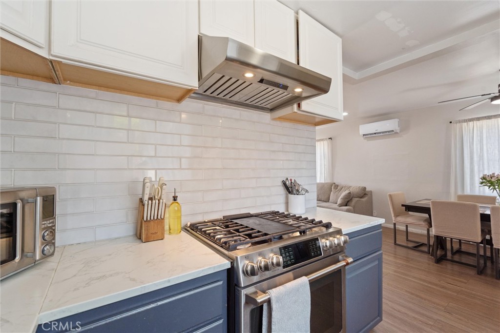 216 E Markland Drive