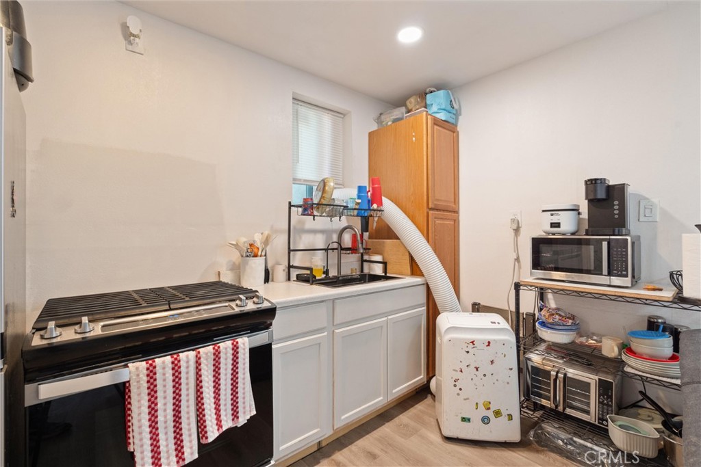 216 E Markland Drive