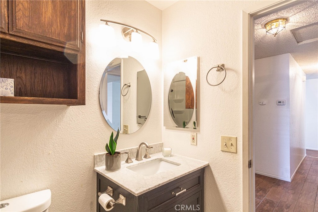 18151 Deer Park Lane