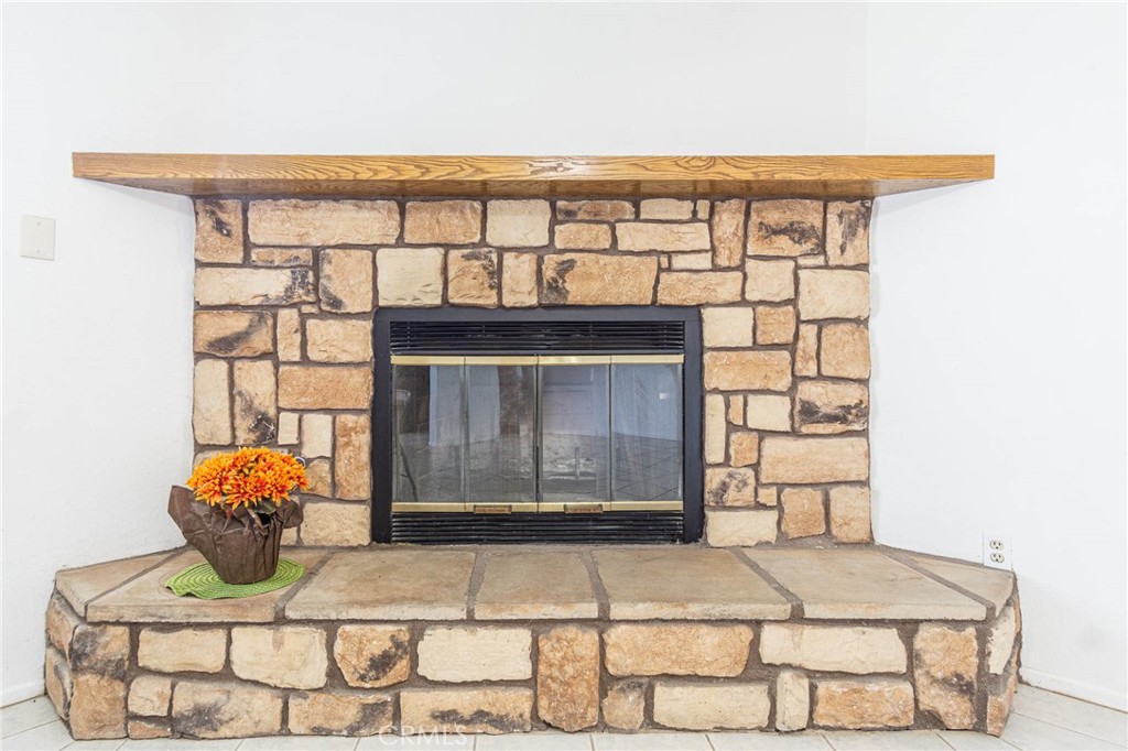 18151 Deer Park Lane