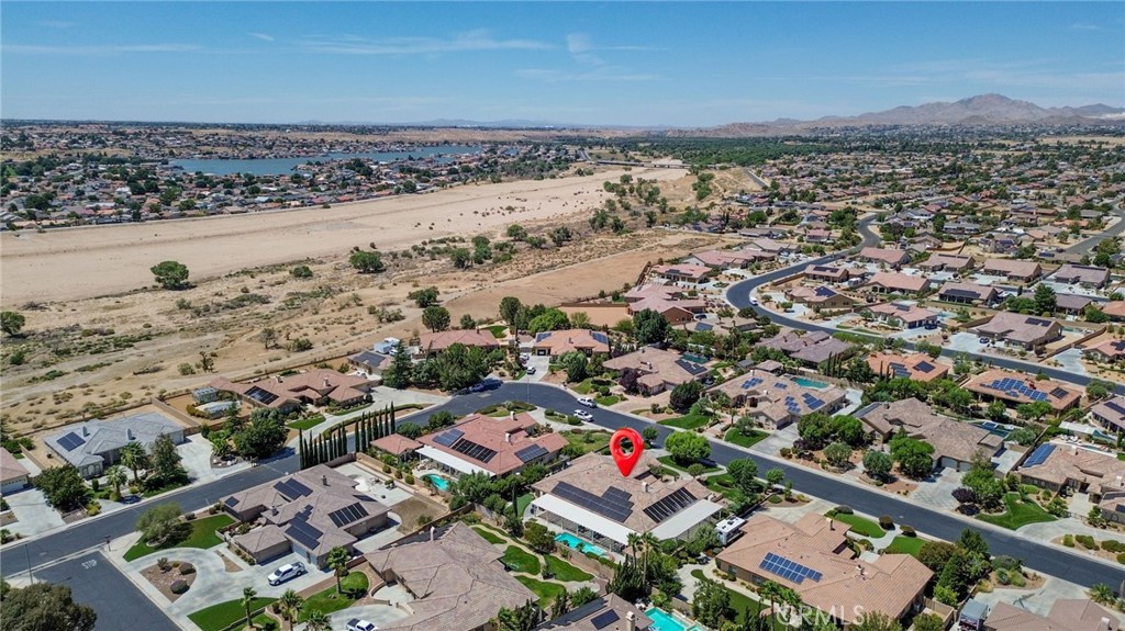 19163 Kanbridge Street