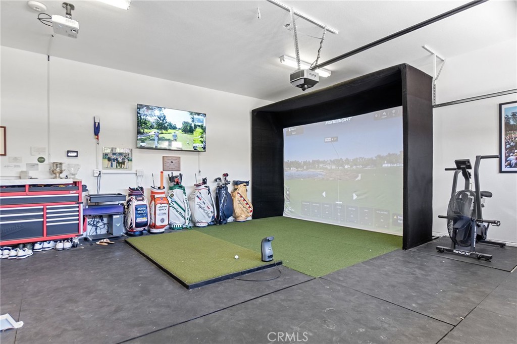 19163 Kanbridge Street