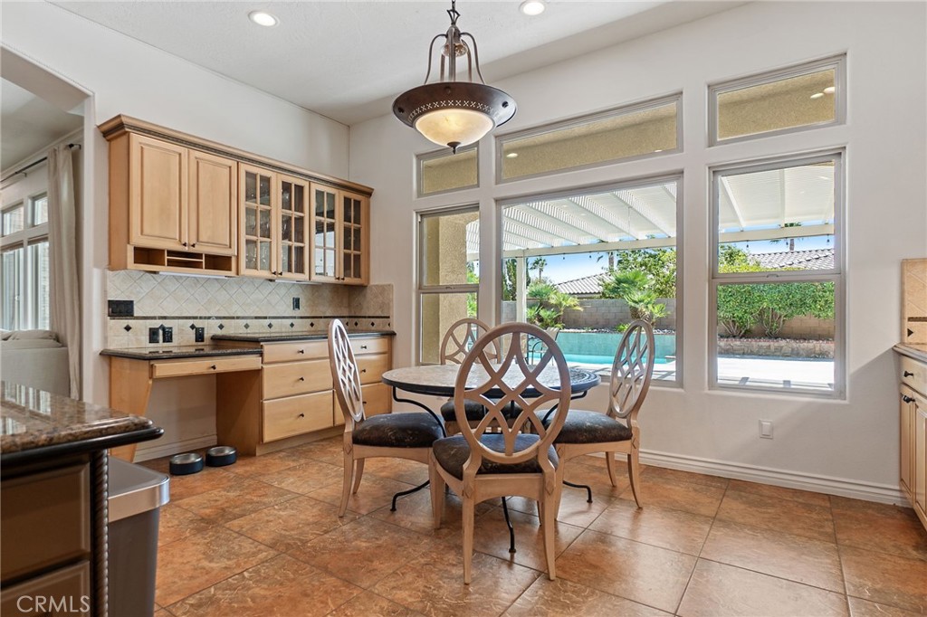 19163 Kanbridge Street