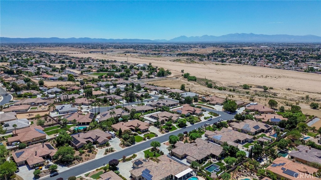 19163 Kanbridge Street