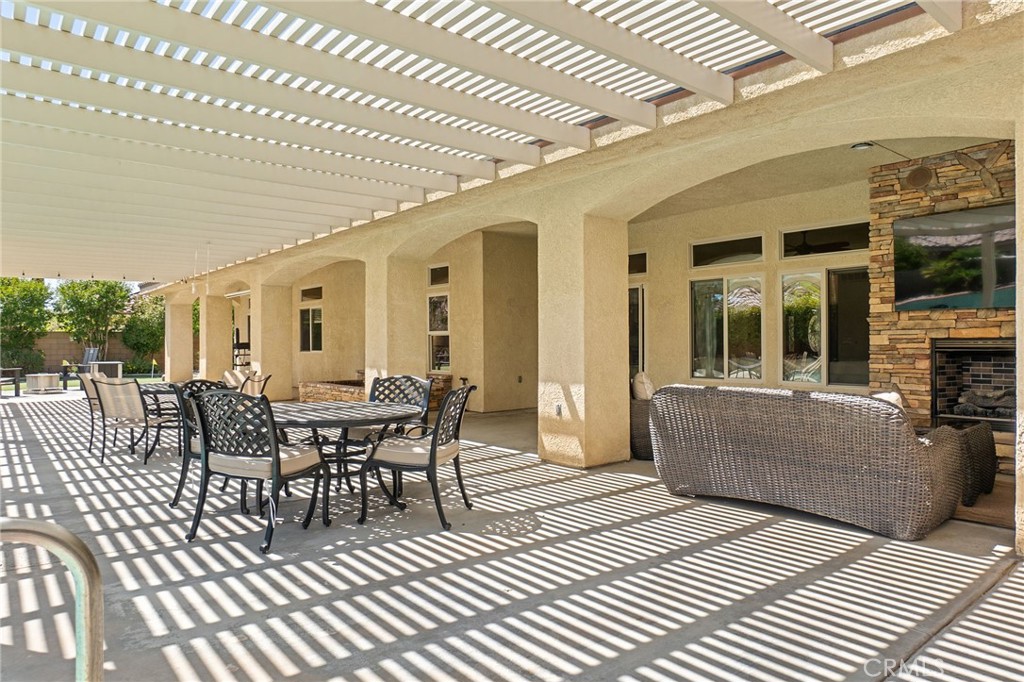 19163 Kanbridge Street