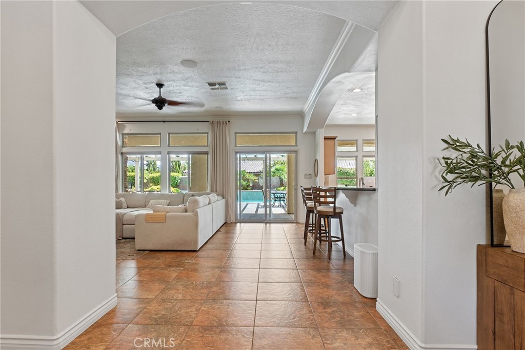 19163 Kanbridge Street