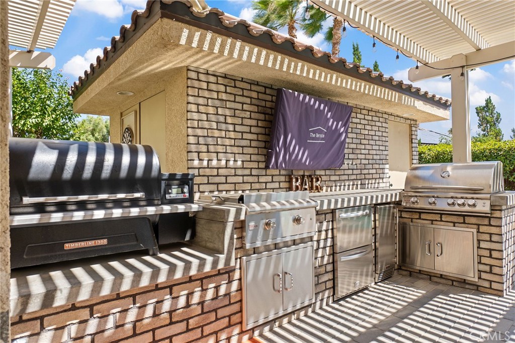 19163 Kanbridge Street