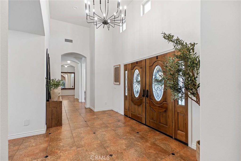 19163 Kanbridge Street