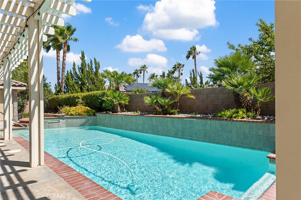 19163 Kanbridge Street