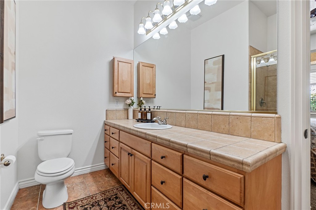 19163 Kanbridge Street