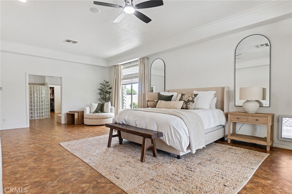 19163 Kanbridge Street