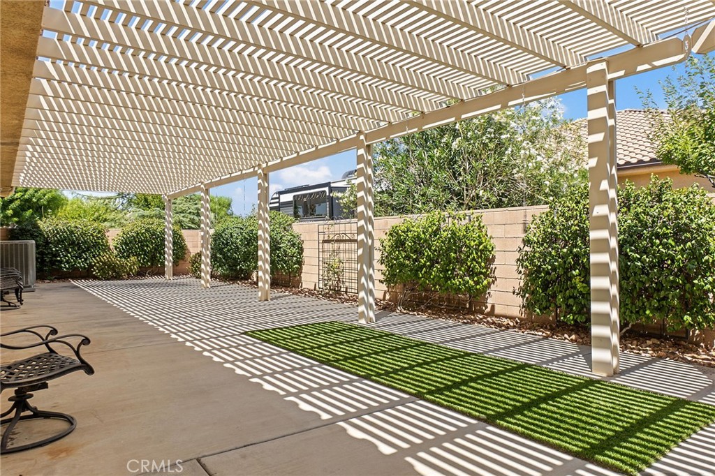 19163 Kanbridge Street