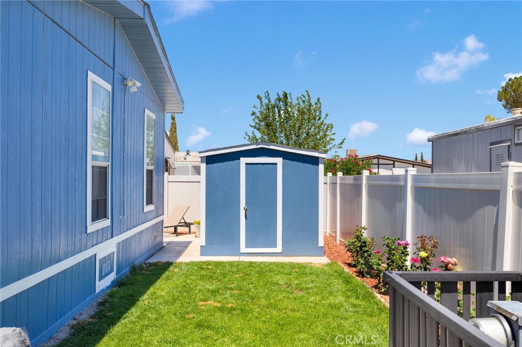 15252 Seneca Road 334