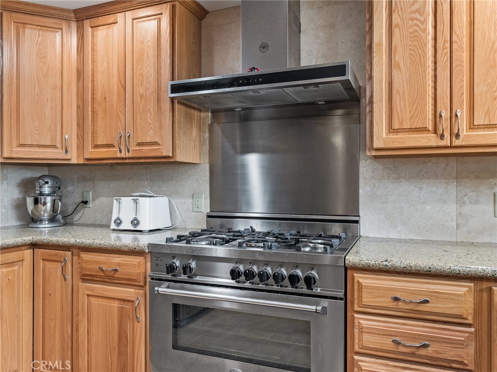 7991 Montrose Avenue