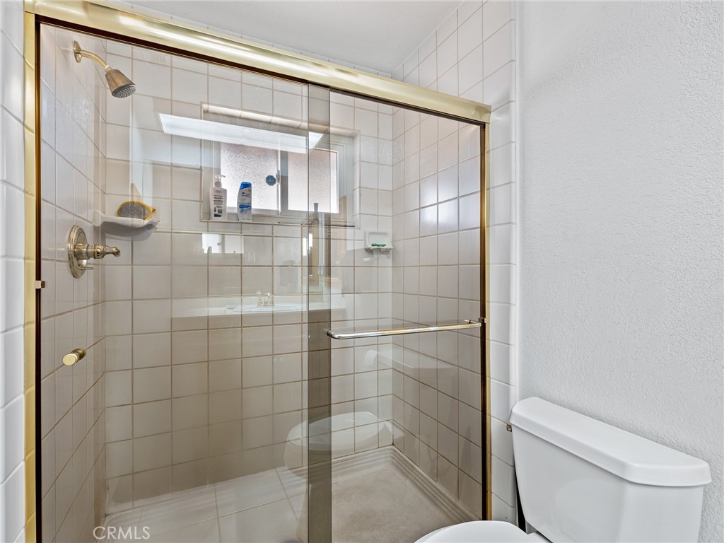 7991 Montrose Avenue