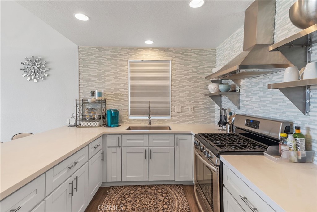 17760 Honeycomb Lane