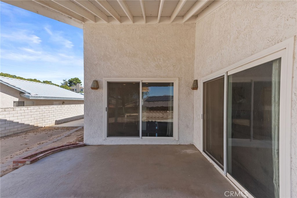 17760 Honeycomb Lane