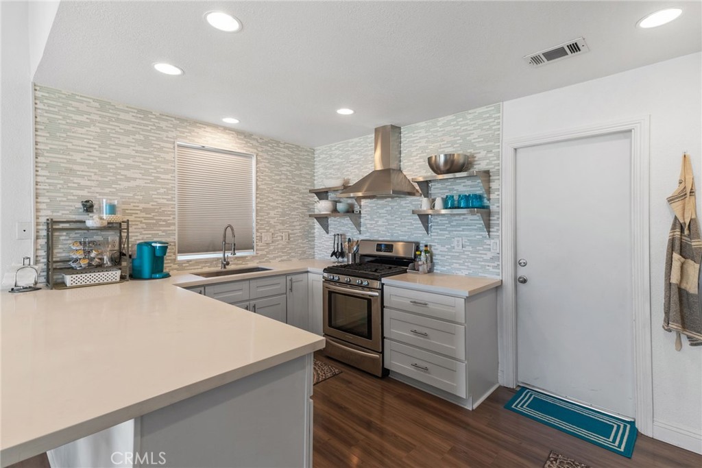17760 Honeycomb Lane