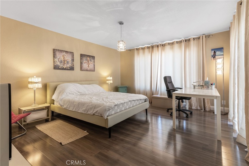 17760 Honeycomb Lane