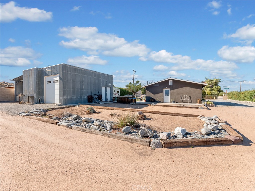 15291 Wells Fargo Street