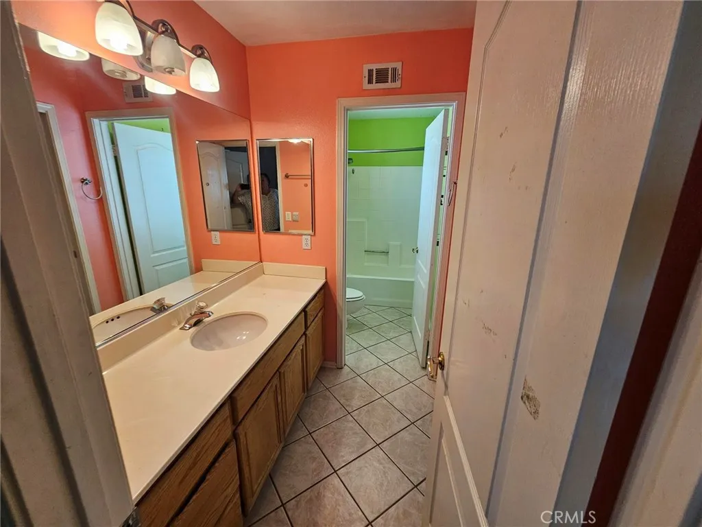 12462 Kirkwood Drive