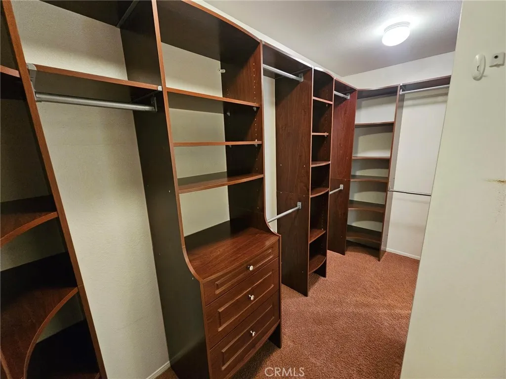 12462 Kirkwood Drive