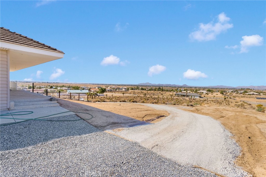 21972 Ocotillo Way