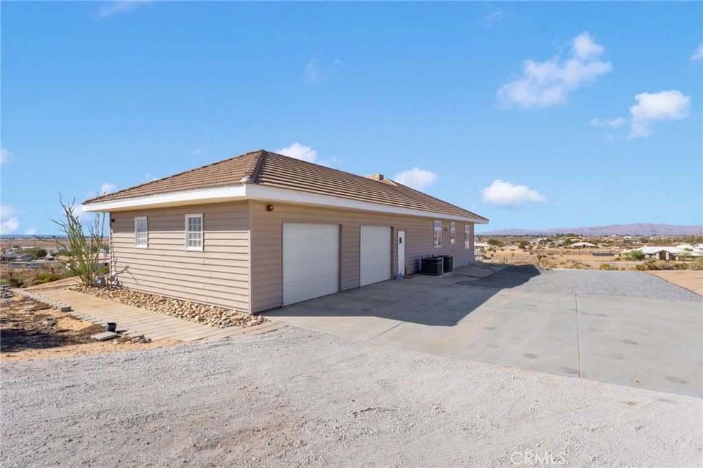 21972 Ocotillo Way