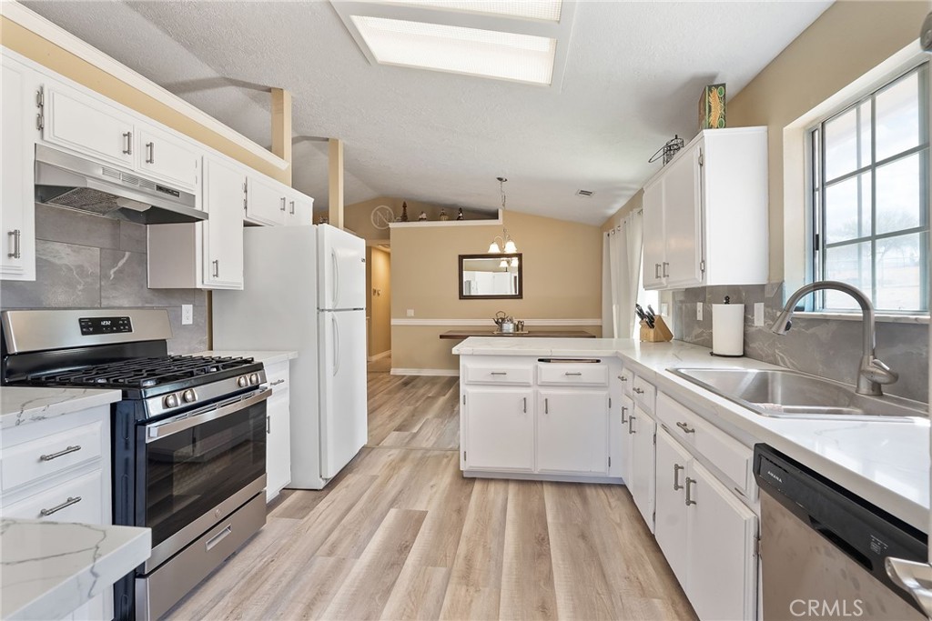 18125 Hackberry Street