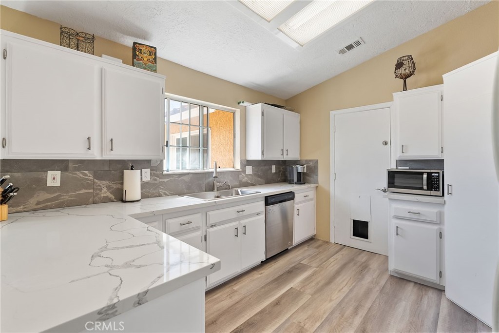 18125 Hackberry Street