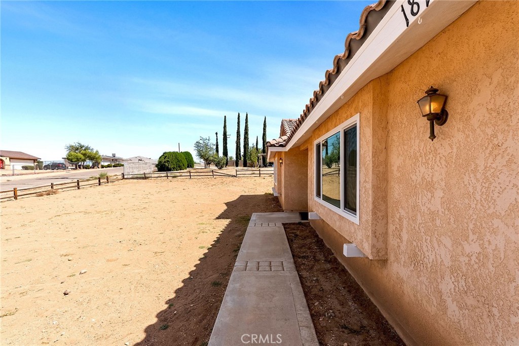 18125 Hackberry Street