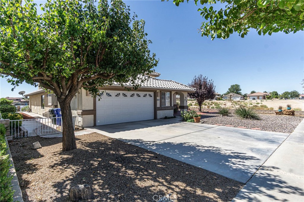 14321 Rivers Edge
