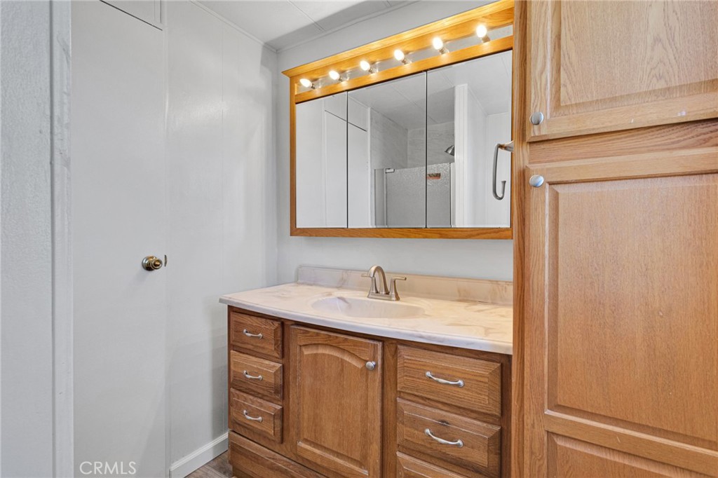 15252 Seneca Road 297