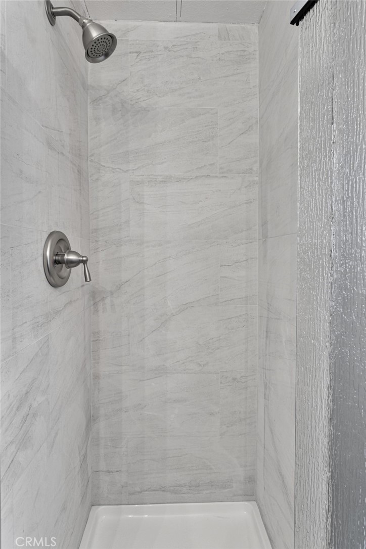 15252 Seneca Road 297