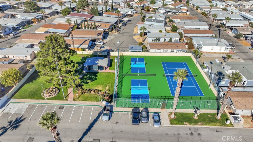 15252 Seneca Road 221