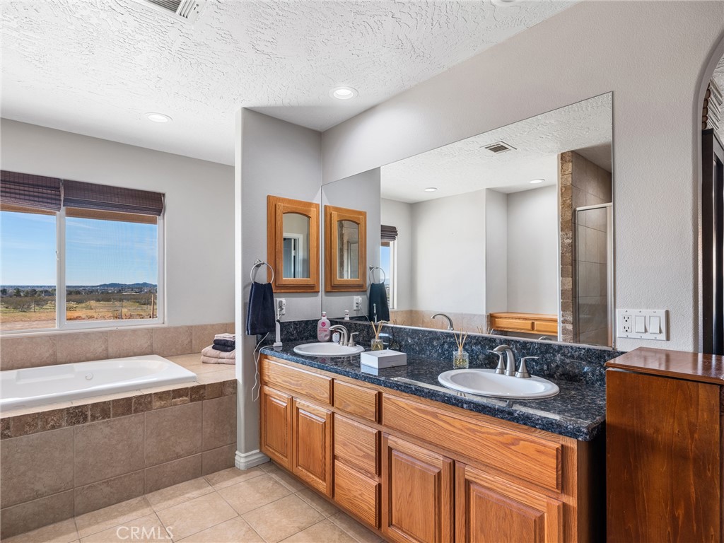 13850 Nightshade Road