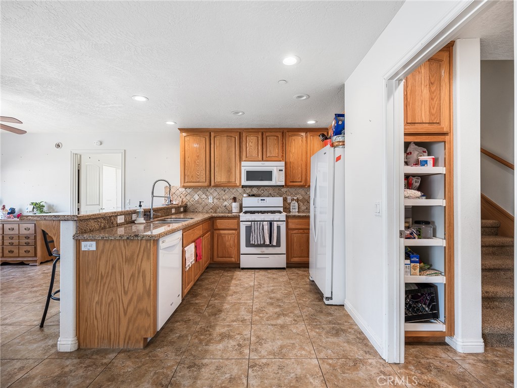 13850 Nightshade Road