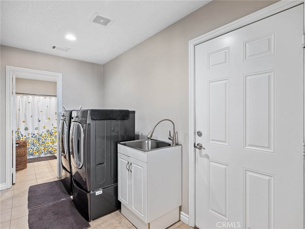 13850 Nightshade Road