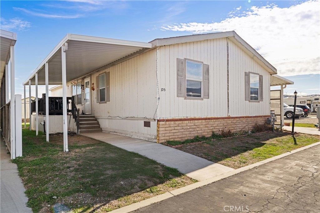 14556 E Tehachapi blvd 105