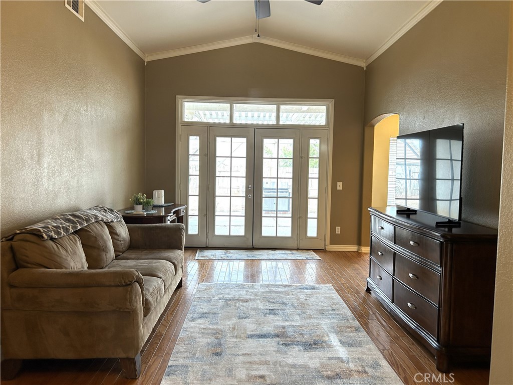 13183 La Salle Circle